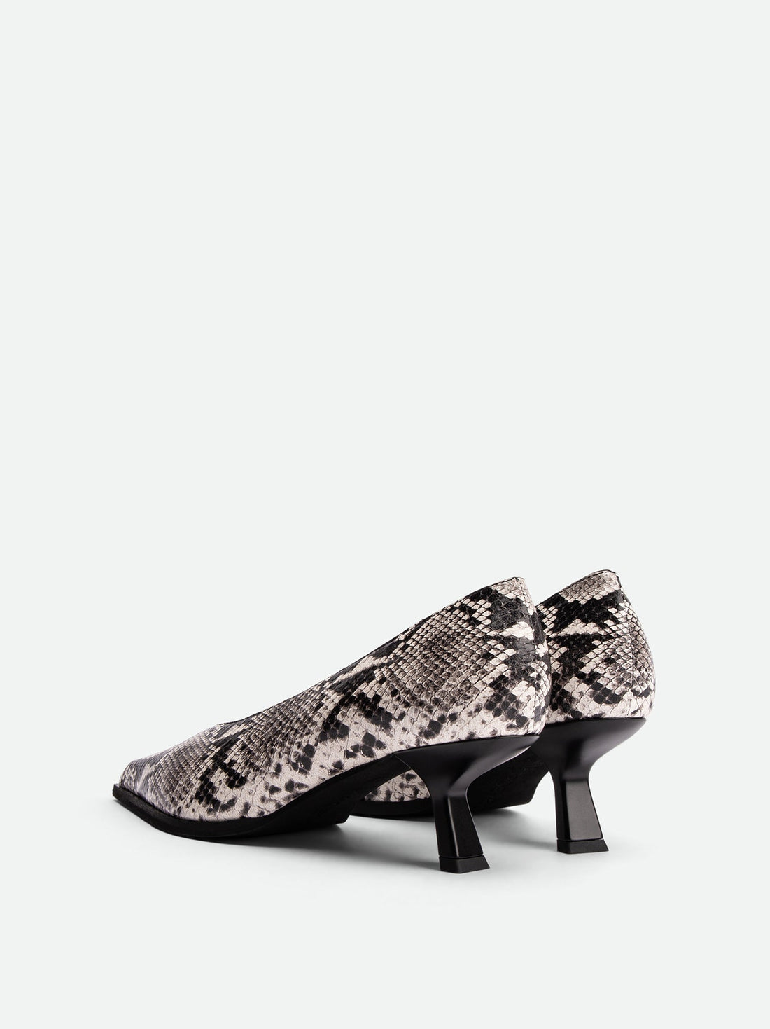 Yonne Snake-Embossed Leather Pumps – Back View – POEVE Collection