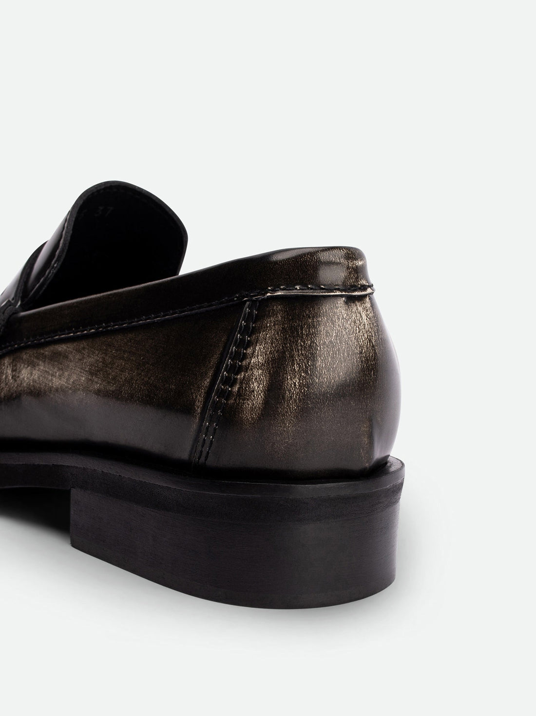 Leona Loafers