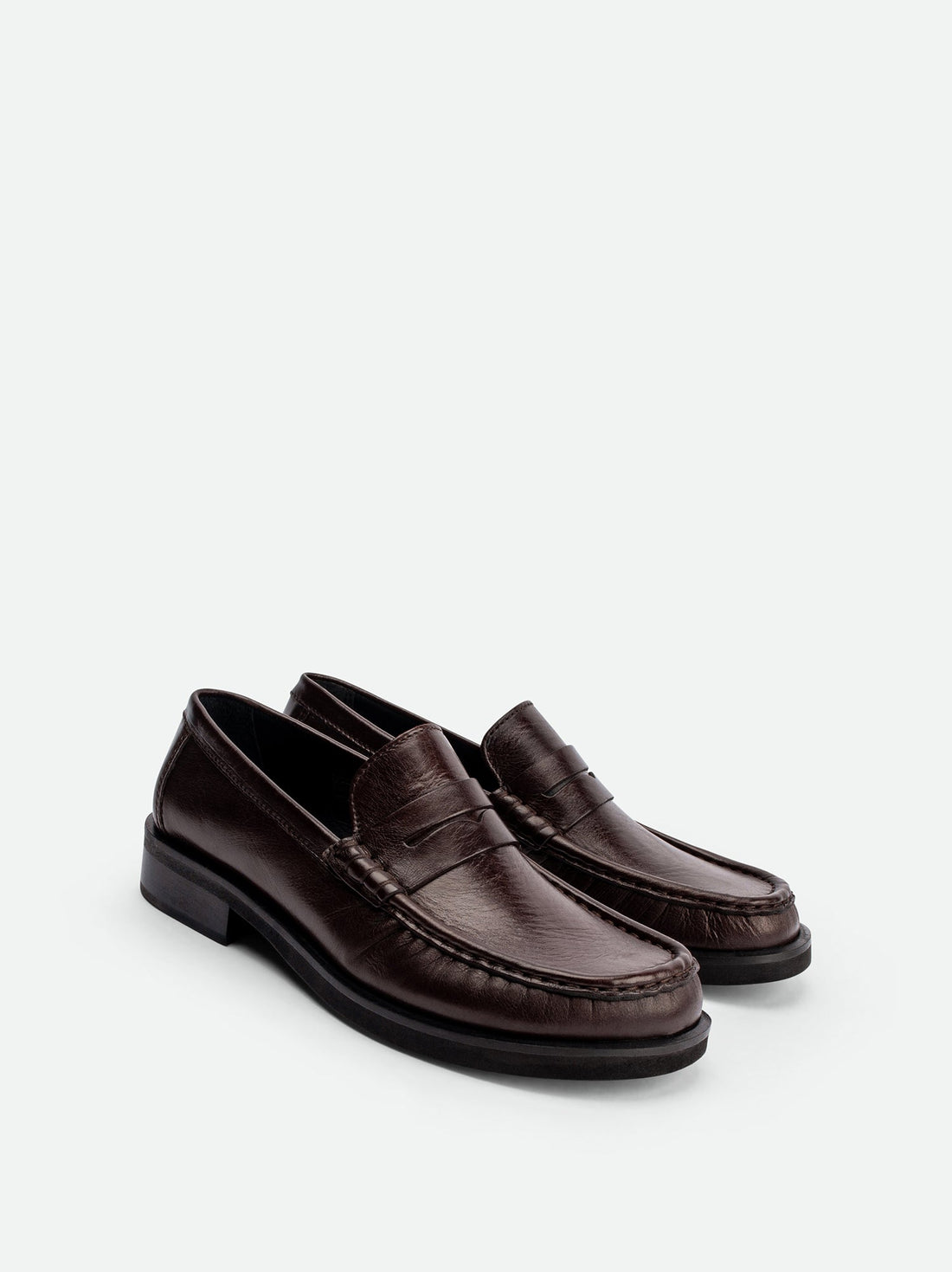 Vera Brown Leather Loafers - Angled Side View - POEVE Collection