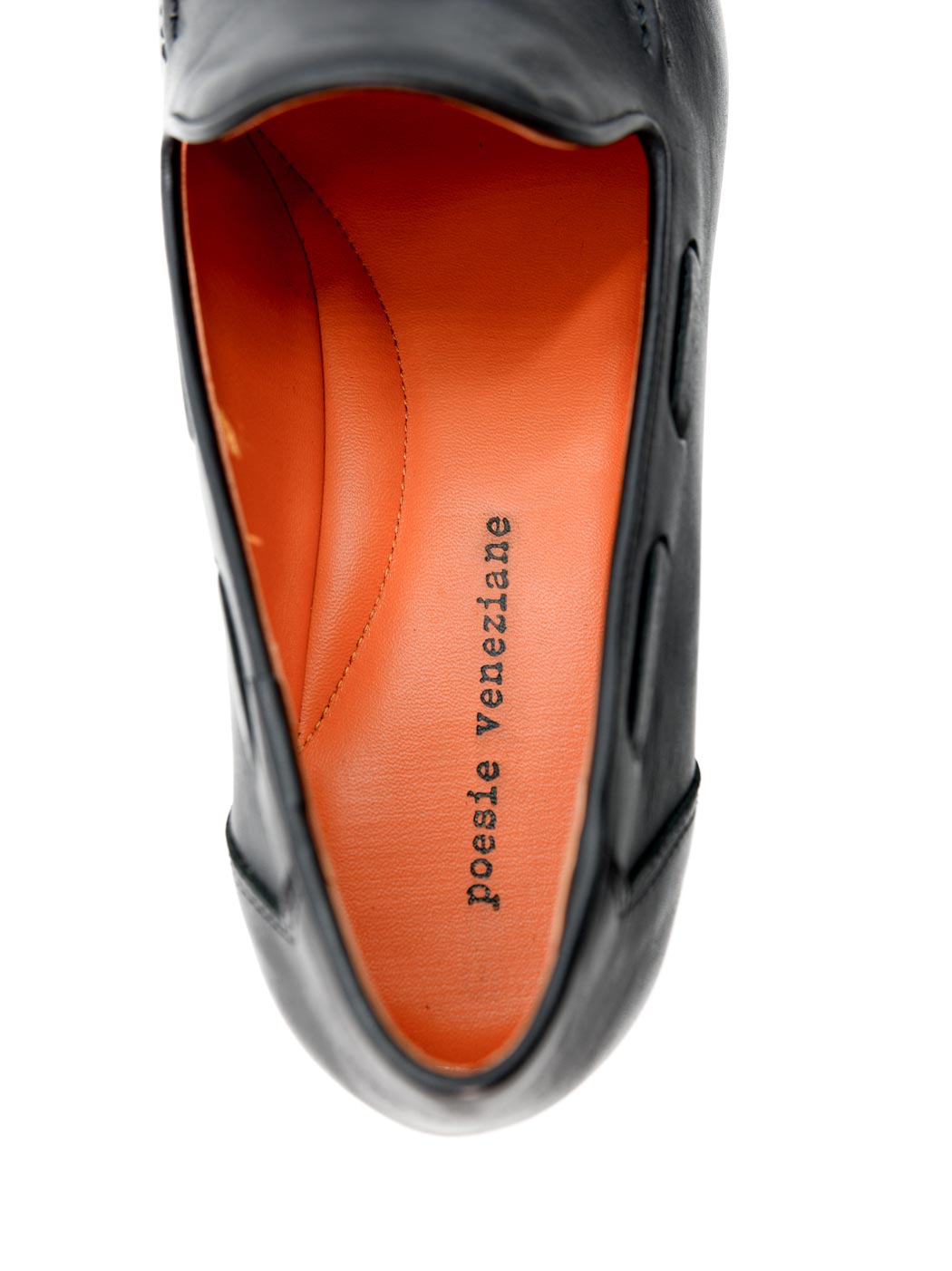 Axel Black Leather Loafers with Leather Tassels - Insole Logo Close-up View - POEVE Collection
